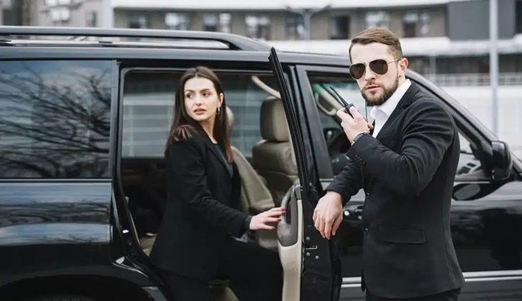 Chauffeur Service Business Bay Dubai